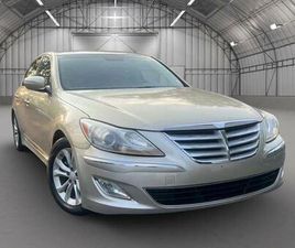 USED 2012 HYUNDAI GENESIS 3.8