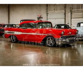1957 PONTIAC CHIEFTAIN