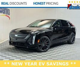 NEW 2026 CADILLAC LYRIQ V PREMIUM