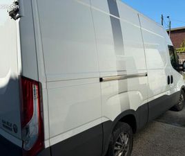 IVECO DAILY 35 VEND FOURGON IVECO DAILY PLATINUM 1ERE MAIN TOUTES OPTIONS 07/2018 GO 131000KM 35S FG 35S16S V16 HIMATIC