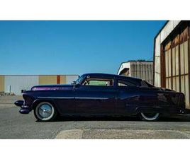 OLDSMOBILE 88 1953 OLDSMOBILE 88 VIOLET AUTOMATIQUE CONDUITE À GAUCHE I...