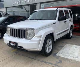 JEEP CHEROKEE JEEP CHEROKEE 3.7 LIMITED 4X4 V6 12V GASOLINA 4P AUTOMÁTICO