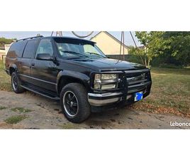 CHEVROLET SUBURBAN CHEVROLET SUBURBAN 8 PLACES CARTE GRISE FRANCAISE ECHANGE POSSIBLE CONTRE MATÉRIEL TP