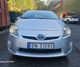 TOYOTA PRIUS 1,8 VVT-I HYBRID EXECUTIVE