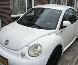 VOLKSWAGEN NEW BEETLE 2.0