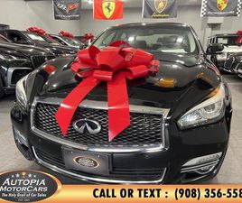 USED 2017 INFINITI Q70 3.7X