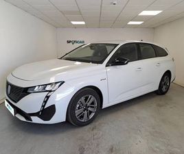 <LI CLASS=BREADCRUMBS-MODULE_LIST-ITEM__ZG-6Q PEUGEOT 308 SW 1.2 HYBRID E-DSC6 STYLE </OL>