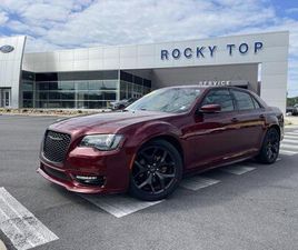 USED 2022 CHRYSLER 300 TOURING