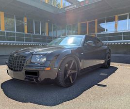 5.7 L HEMI V8 360 PS