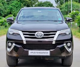 TOYOTA FORTUNER