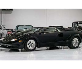 1989 LAMBORGHINI COUNTACH NOIR MANUEL, 5 VITESSES CONDUIT...