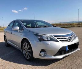 TOYOTA - AVENSIS