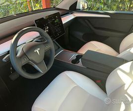 TESLA MODEL Y STANDARD RANGE