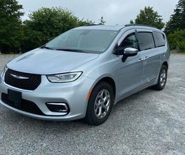 USED 2023 CHRYSLER PACIFICA LIMITED