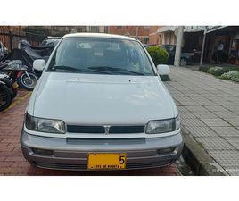 HYUNDAI SANTAMO DE 7 PUESTOS, MOTOR 2000CC, CAJA MECÁNICA