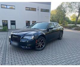 CHRYSLER 300C CHRYSLER 30OS V6 PANORAMA DACH APPLE CAR PLAY KEYLESS GO