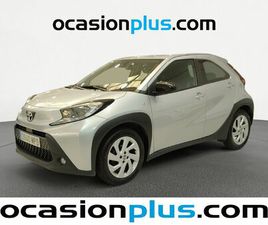 TOYOTA AYGO X TOYOTA AYGO X CROSS TOYOTA AYGO X CROSS 1.0 VVT-I PLAY (72 CV)