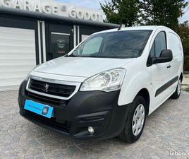 PEUGEOT PARTNER II 1.6L BLUEHDI 100CV CAMÉRA - 3 PLACES - CARPLAY - GPS - PORTE LATÉRALE 04/2017
