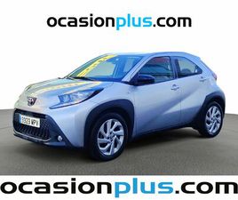 TOYOTA AYGO X TOYOTA AYGO X CROSS TOYOTA AYGO X CROSS 1.0 VVT-I PLAY (72 CV)