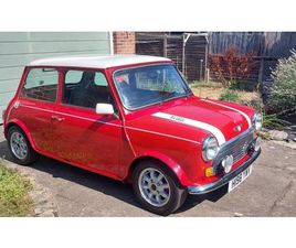 1990 ROVER MINI ROUGE MANUEL, 4 VITESSES CONDUITE À DROIT...