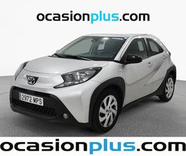 TOYOTA AYGO X TOYOTA AYGO X CROSS TOYOTA AYGO X CROSS 1.0 VVT-I PLAY (72 CV)
