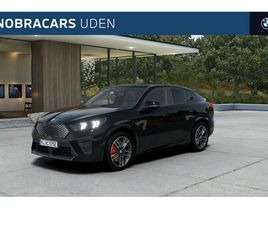 BMW IX2 - EDRIVE20 M SPORT / PANORAMADAK / SPORTSTOELEN / ACHTERUITRIJCAMERA / ADAPTIEVE LED / M ADA