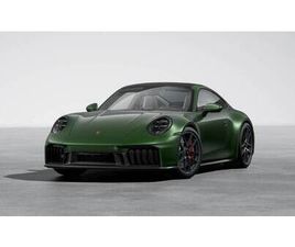 PORSCHE 911 CARRERA 4 GTS