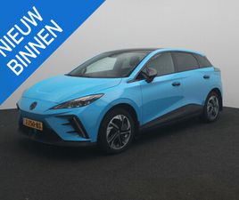 MG MG4 LONG RANGE LUXURY 64 KWH | NAVI | 360 CAMERA | LED KOPLAMPEN | APPLE CARPLAY | STOELVERWARMING |