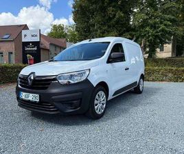 CONFORT 1.5BLUE DCI / NAVI / AIRCO / CAMERA/EURO6D