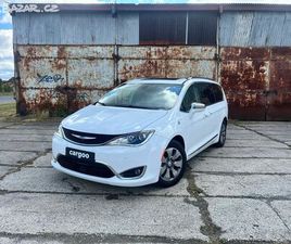 CHRYSLER PACIFICA CHRYSLER PACIFICA HYBRID LIMITED 2018 / 3.6