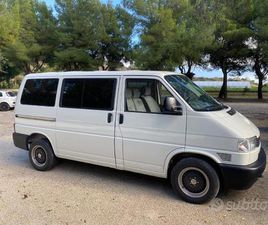 VOLKSWAGEN TRANSPORTER 2.5 TDI/88CV 9 POSTI KOMBI