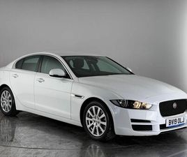 JAGUAR XE 2.0I SE AUTO EURO 6 (START/STOP) 4DR
