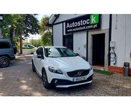VOLVO V40 CROSS COUNTRY D2 VOLVO V40 CROSS COUNTRY 2.0 D2 SUMMUM