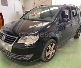 VOLKSWAGEN TOURAN VOLKSWAGEN TOURAN 1.9 TDI 105 TRAVELLER