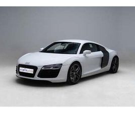 R8 4.2 FSI QUATTRO S-TRONIC