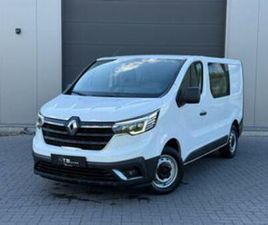 ② RENAULT TRAFIC AUTOMATIQUE À CABINE DOUBLE — CAMIONNETTES & UTILITAIRES — 2EMEMAIN