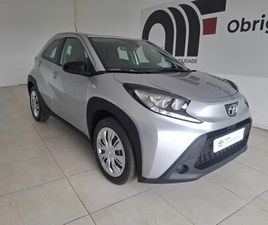 TOYOTA AYGO X <LI CLASS=BREADCRUMBS-MODULE_LIST-ITEM__ZG-6Q TOYOTA AYGO X 1.0 PLAY </OL>