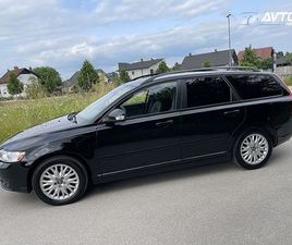 VOLVO V50 T5 VOLVO V50 T5 AUTO MOMENTUM