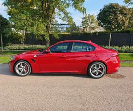 QUADRIFOGLIO MANUAL TRANSMISSION (1 OWNER)