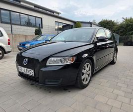 VOLVO V50 D2 VOLVO V50 KOMBI D2 KINETIC