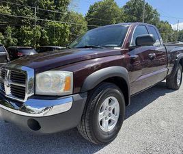 DODGE DAKOTA USED 2005 DODGE DAKOTA SLT CLUB CAB