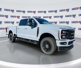 NEW 2026 FORD F-250 LARIAT