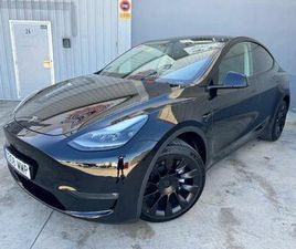 TESLA - MODEL Y