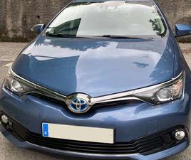 AURIS HYBRID ACTIVE + PACK SENSO + TOYOTA SAFETY S
