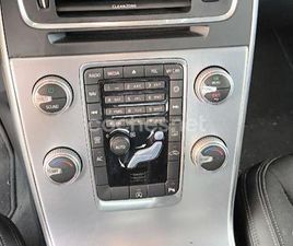 VOLVO V60 T3 VOLVO V60 2.0 T3 MOMENTUM