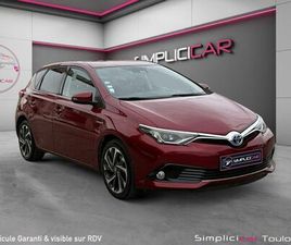TOYOTA AURIS BUSINESS HYBRIDE 136H DYNAMIC 1ER MAIN E