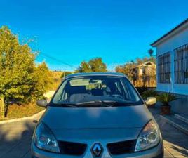 RENAULT - GRAND SCÉNIC