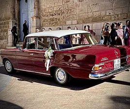 PRECIOSO MERCEDES W110 RESTAURADO .