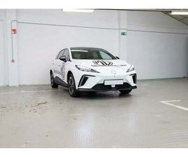 MG MG4 MG MG4 BEV 64KWH LUXURY 204 5P