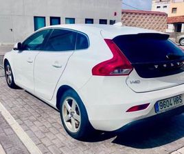 VOLVO V40 CROSS COUNTRY D2 VOLVO - V40 CROSS COUNTRY